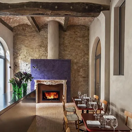 La Concia Couette-café